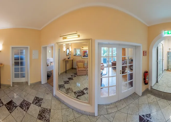 Im Park 3* Düsseldorf