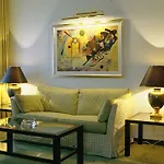 Im Park Hotel 3*